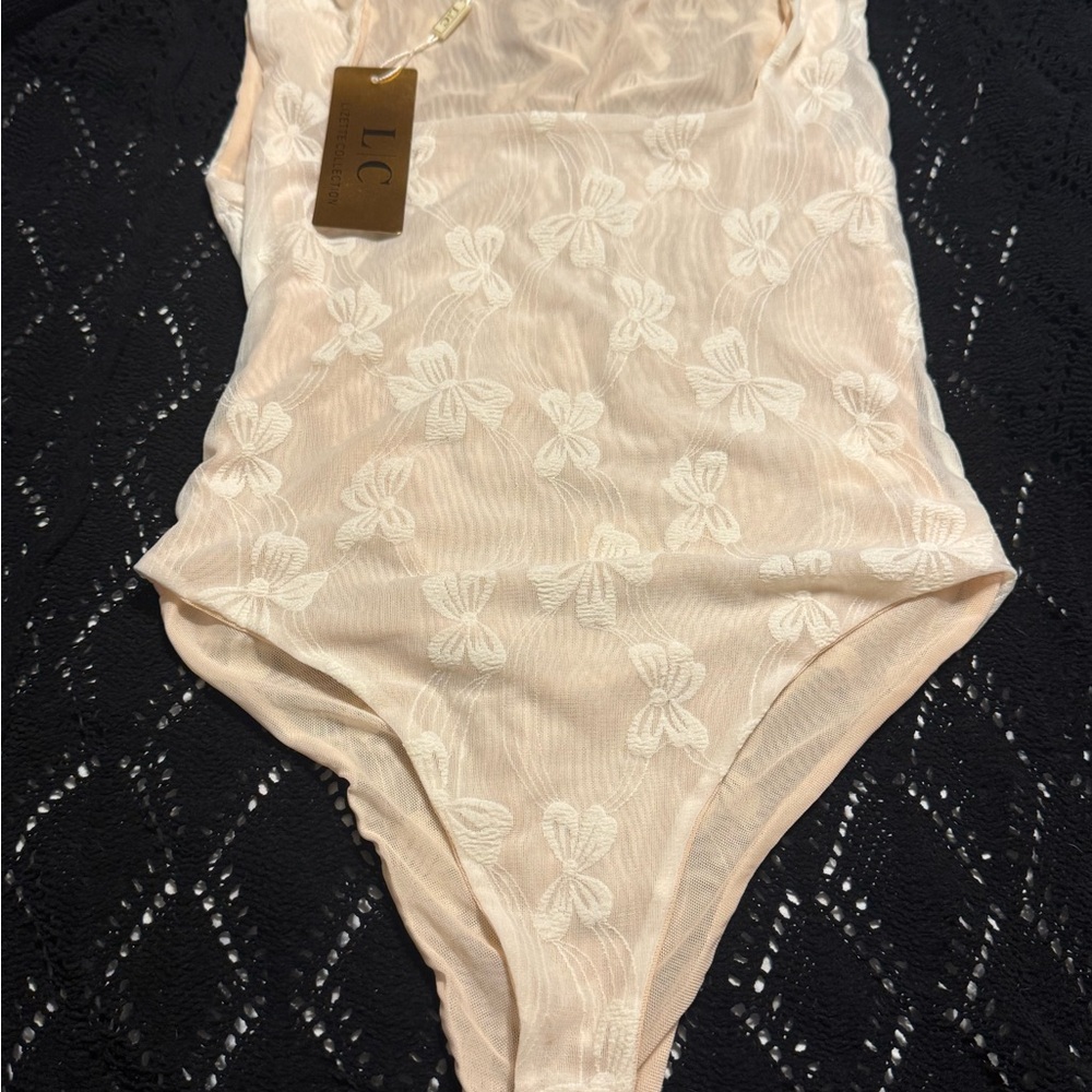 Women's Cream Floral Bodysuit